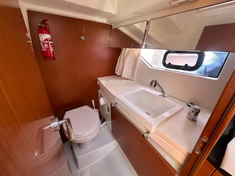 Motorboat for rent Hyères at the best price