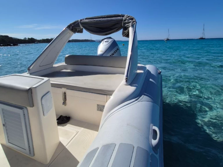 RIB for rent Hyères at the best price