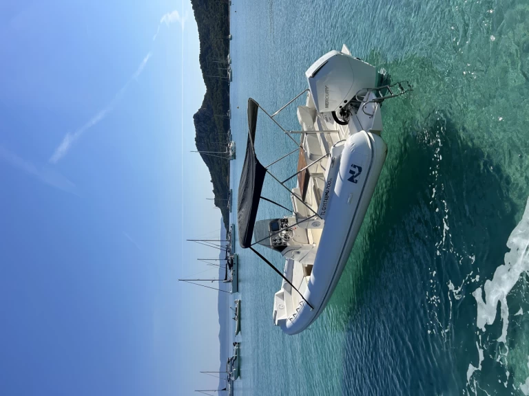 Yacht charter Gapeau cheap Nuova Jolly 700