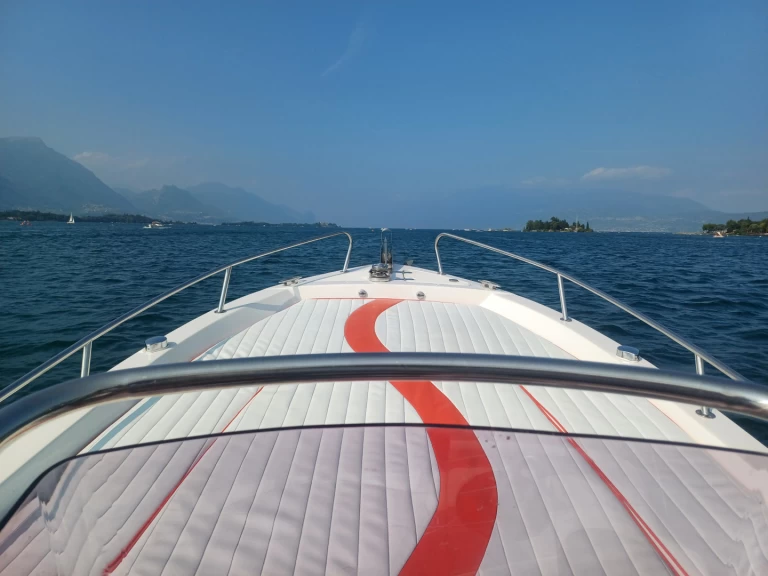 Venere Relax charter bareboat or captained in  Manerba del Garda