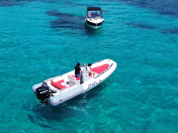 Boat rental Bwa Sport 22 GT in Gapeau on Samboat