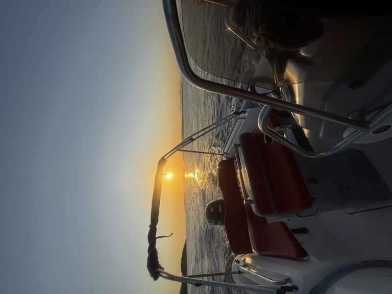 RIB for rent Gapeau at the best price