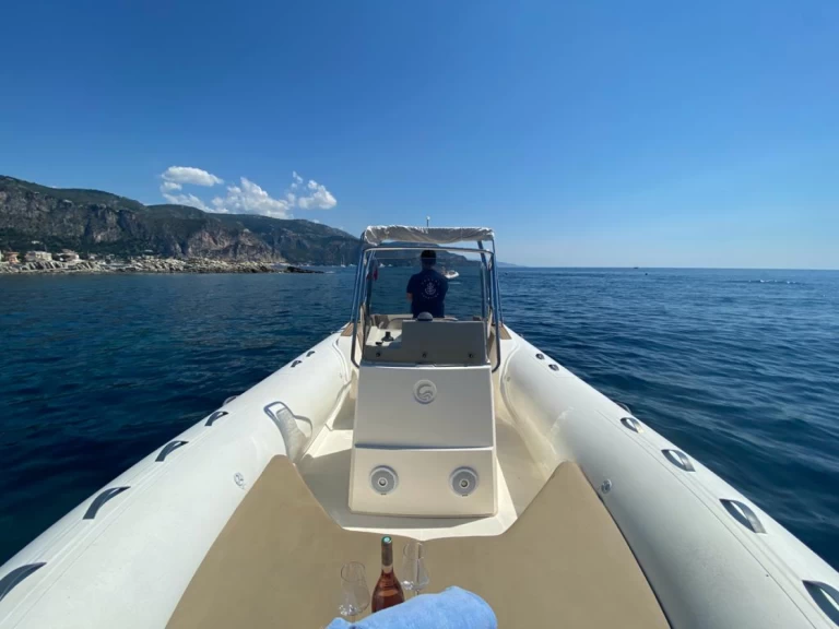 Rent a Capelli Tempest 775 Antibes