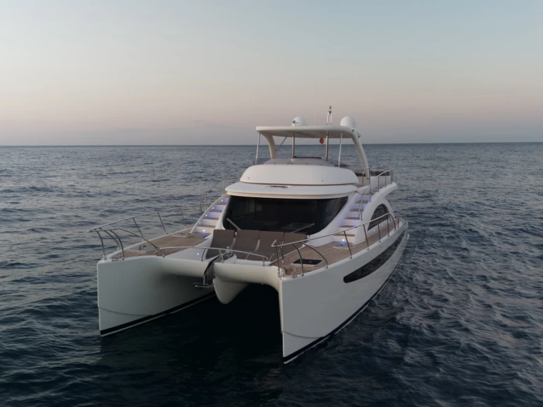 Yacht charter Port Hercule cheap 62