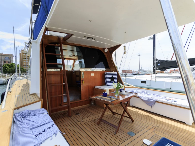 Motorboat rental in Cagliari Port - Stella Maris STELVIO CS287/D