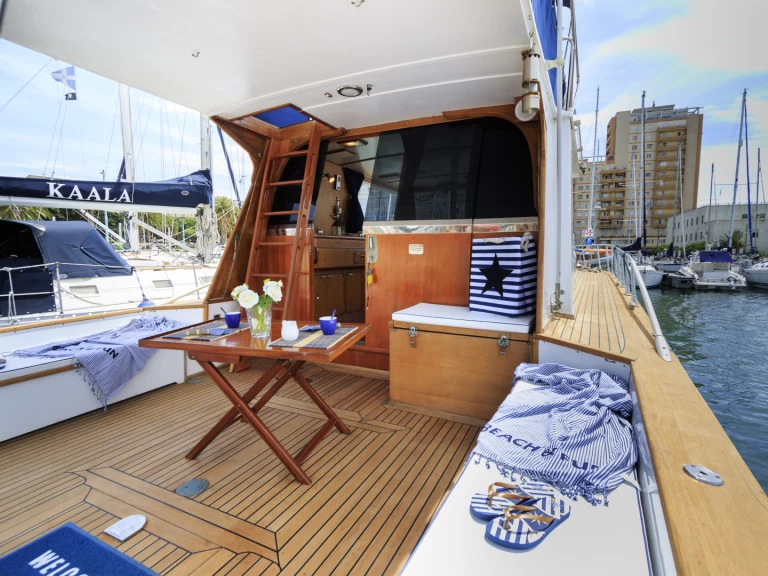 Boat rental Stella Maris STELVIO CS287/D in Cagliari Port on Samboat