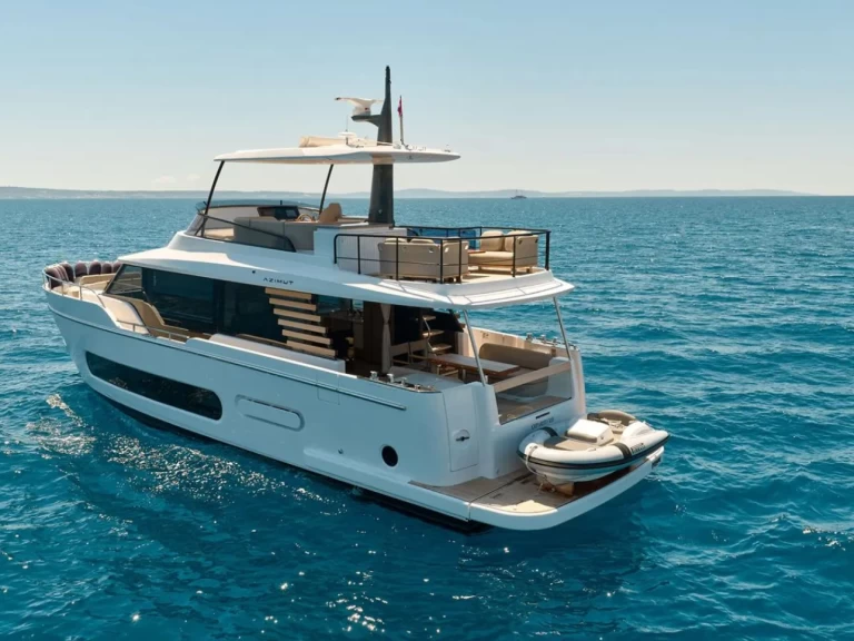 Bareboat Rental Luxury Yacht Azimut with a boat licence
