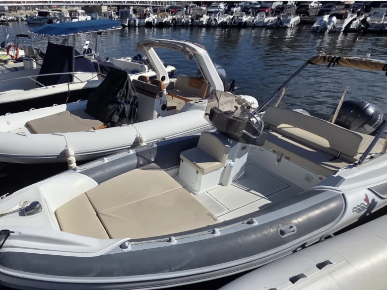 RIB rental in Saint-Florent - MV Marine 800
