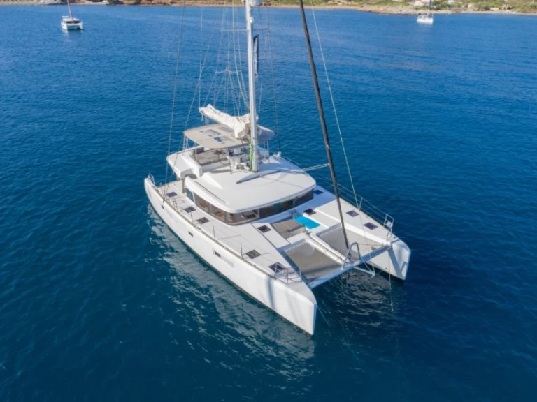 Catamaran rental in Sant Antoni de Portmany - Lagoon Lagoon 52 F