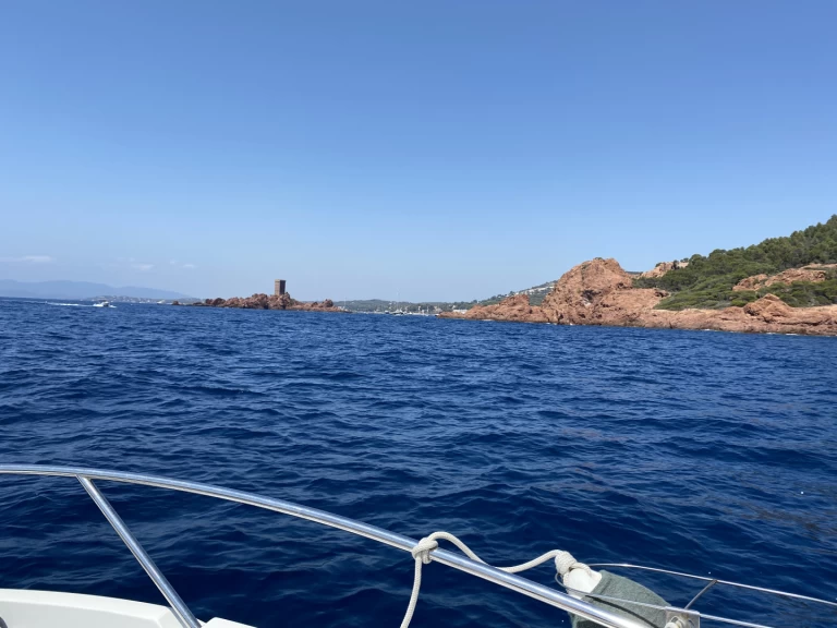 Motorboat rental in Mandelieu-la-Napoule - Bénéteau Flyer 650 Sun Deck