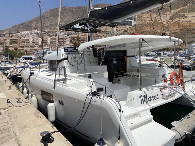 Bareboat Rental Catamaran Lagoon with a boat licence