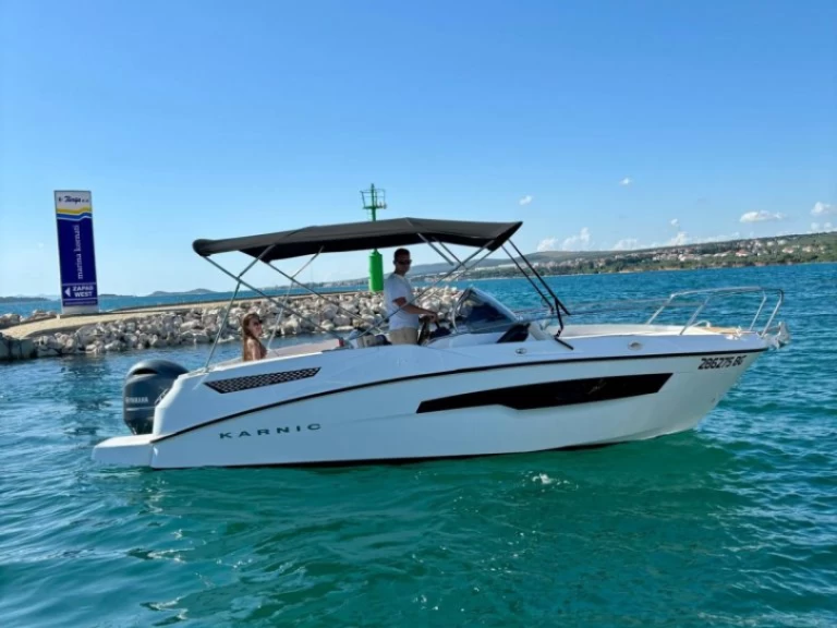 Motorboat for rent Biograd na Moru at the best price