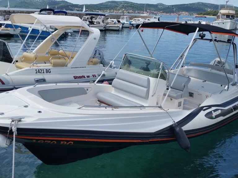 Rent a Zar Zar 65 Biograd na Moru