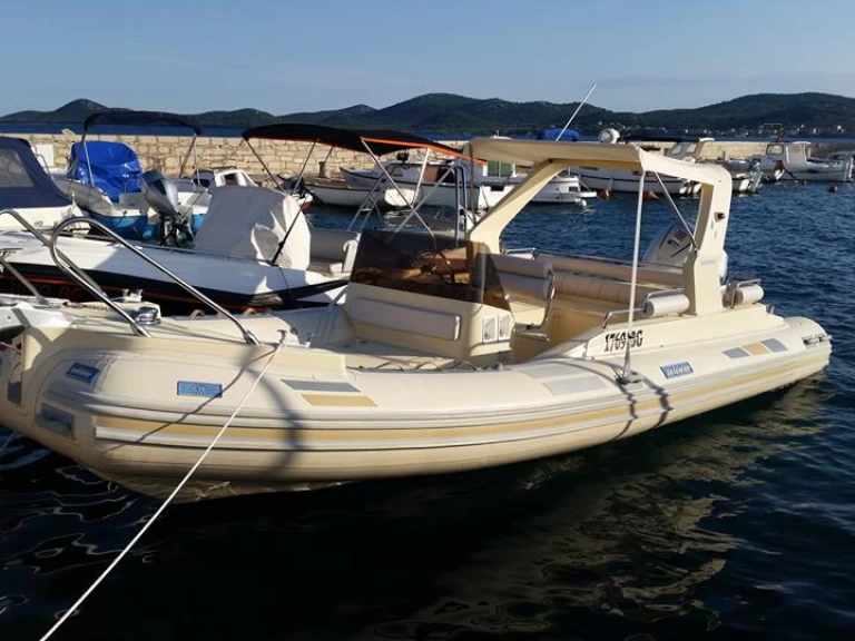 Bareboat Rental RIB Solemar with a boat licence
