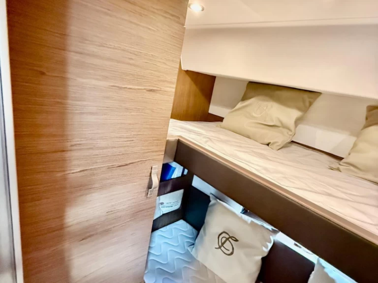 Boat rental Bénéteau Gran Turismo 46 in Porto Badino on Samboat