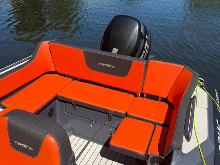 RIB for rent Les Sables-d'Olonne at the best price