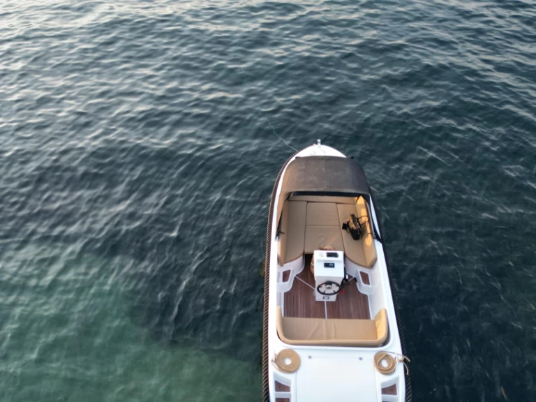 Motorboat rental in Mandelieu-la-Napoule - BRB 555 tenders