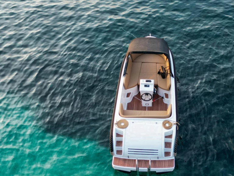 Motorboat rental with or without captain BRB Mandelieu-la-Napoule