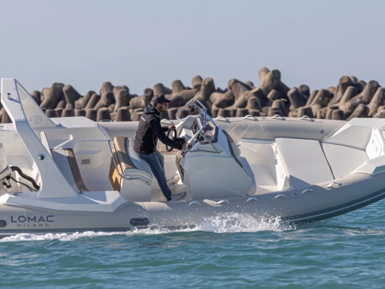 Lomac Lomac 710 IN charter bareboat or captained in  Hyères