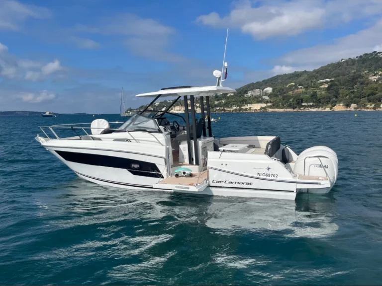 Rent a Jeanneau Cap Camarat 9.0 WA Série 2 Golfe-Juan