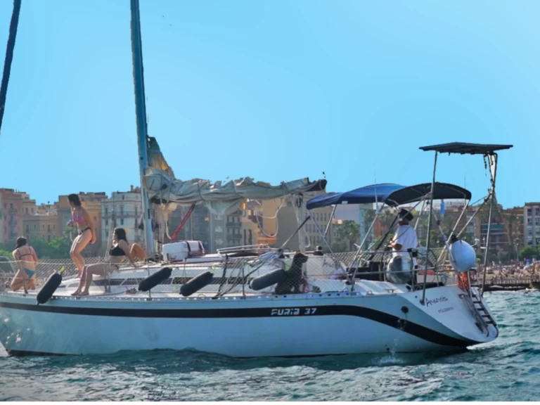 Boat rental Dresport S.A Furia 37 in Badalona on Samboat