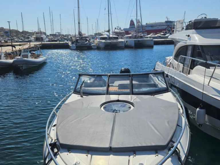 Boat rental Parker PARKER 800 in Propriano on Samboat