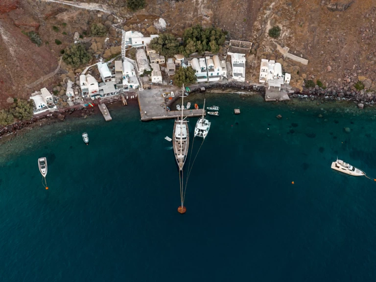 Motorboat rental with or without captain Olympic Vlychada