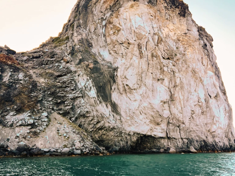 Bareboat Rental Motorboat Olympic with a boat licence