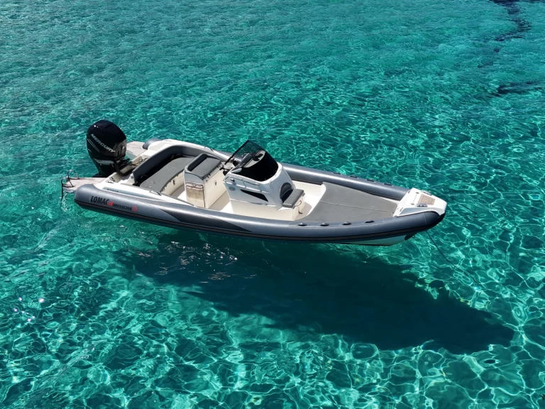 Rent a Lomac Adrenalina 7.5 Saint-Florent