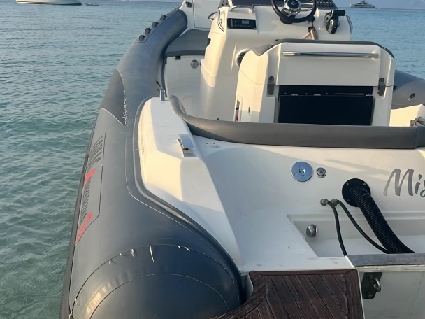 Boat rental Lomac Adrenalina 7.5 in Saint-Florent on Samboat