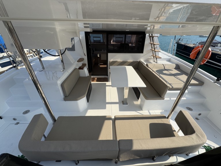Catamaran rental with or without captain Aventura Alimos