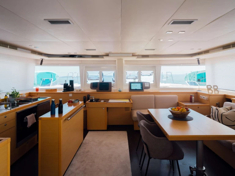 Luxury Yacht rental with or without captain Lagoon Split