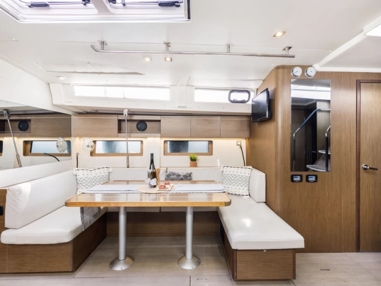 Sailboat for rent Rhodes (City) at the best price