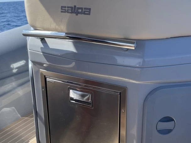 RIB rental in Antibes - Salpa Salpa Soleil 28