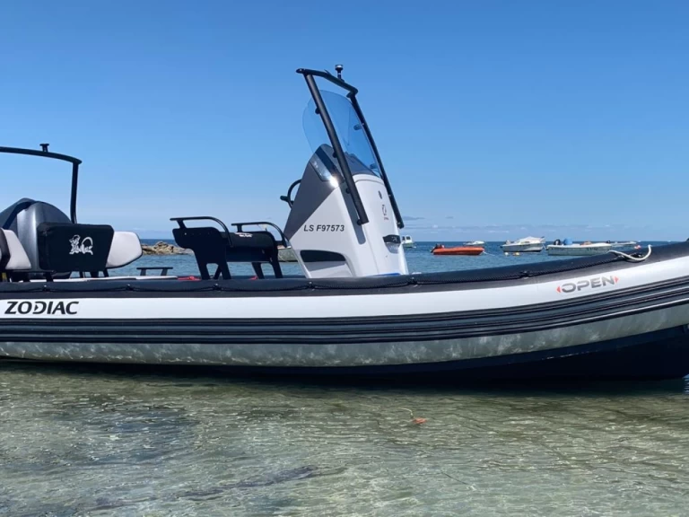 RIB rental in Les Sables-d'Olonne - Zodiac Open 7