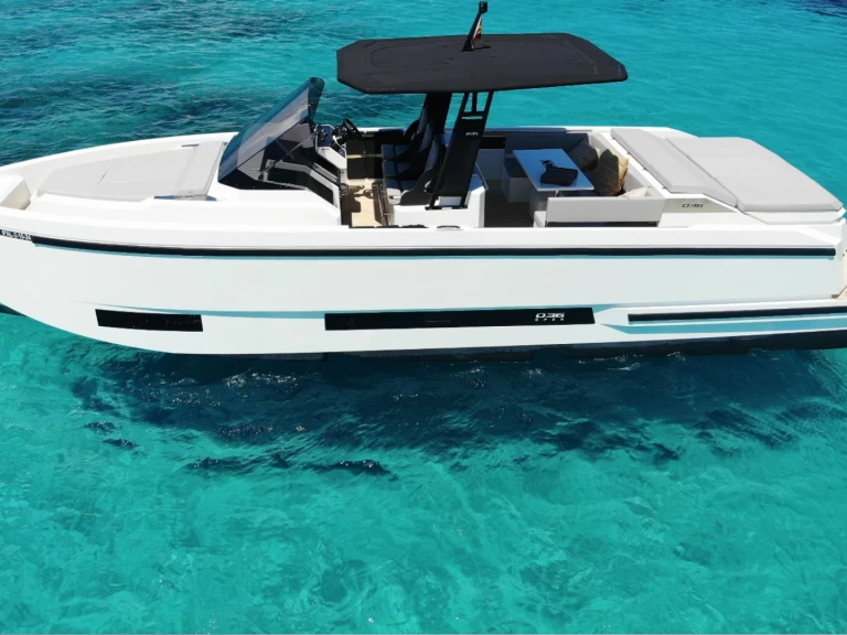 De Antonio d36 in Ibiza Town on SamBoat