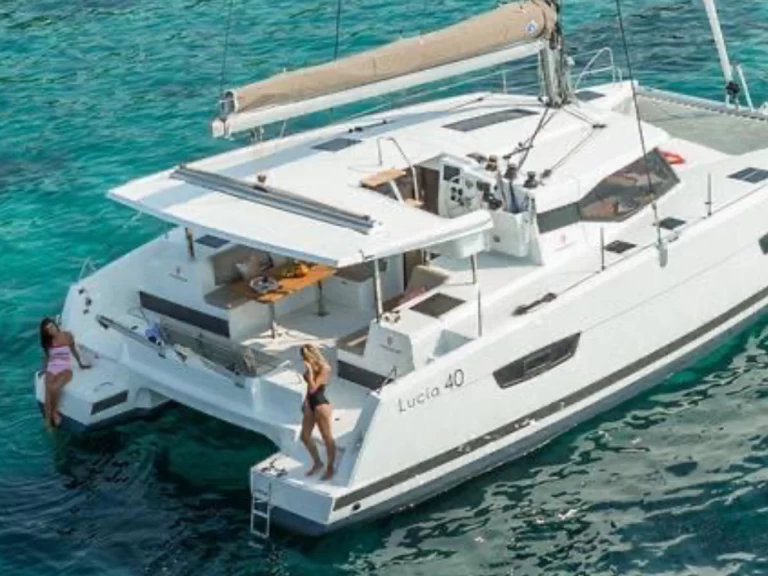 Boat rental Fountaine Pajot Lucia 40 in Tivat on Samboat