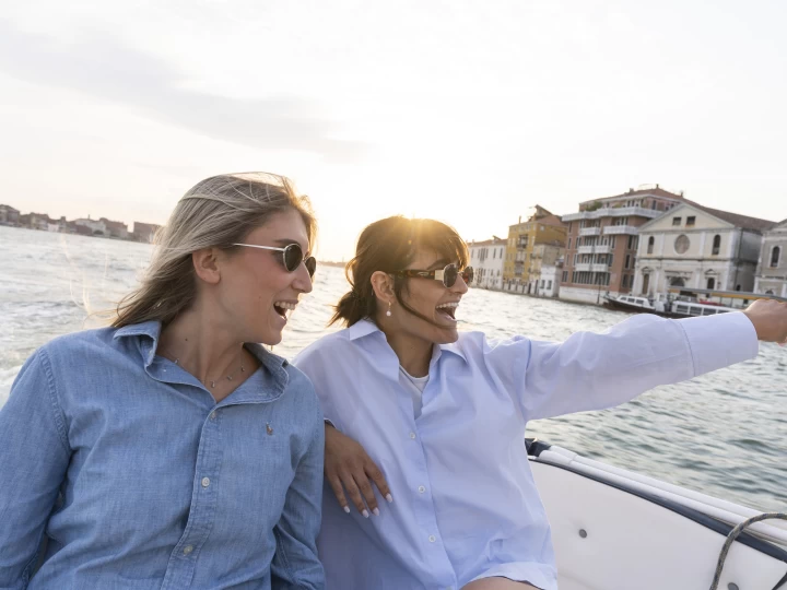 Motorboat rental with or without captain Brube Mestre