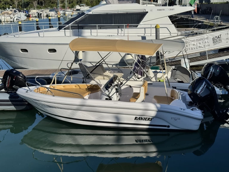Boat rental Ranieri Shark 17 in Lignano Riviera on Samboat