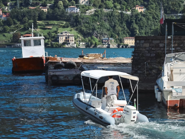 EUROVINIL PACIFIC 420 in Como (City) on SamBoat