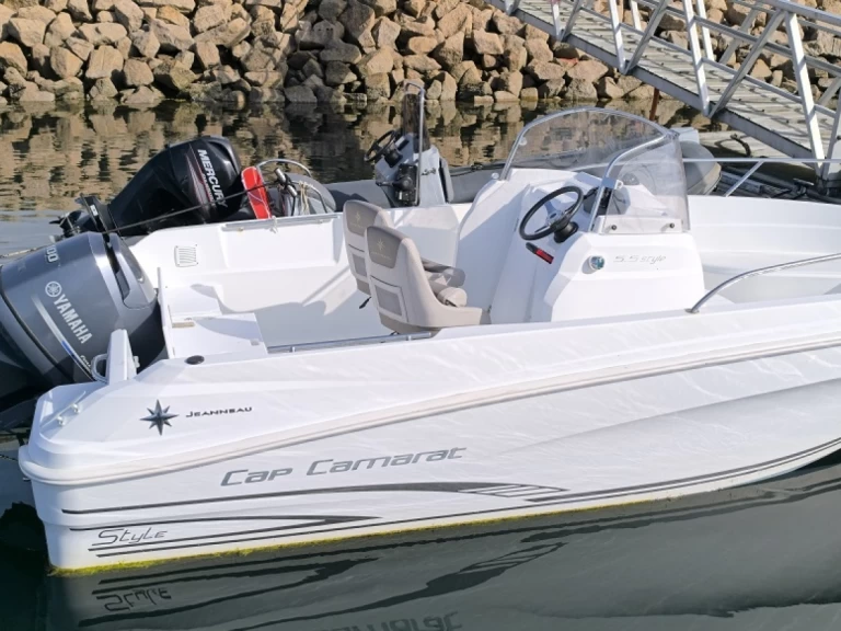 Rent a Jeanneau Cap Camarat 5.5 CC Style Trébeurden
