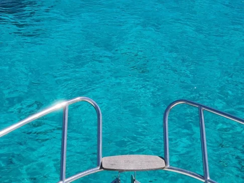 Boat rental Jeanneau NC 11 in Gżira on Samboat