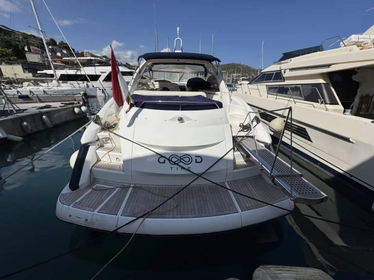 Yacht charter Roquebrune-Cap-Martin cheap Portofino 53