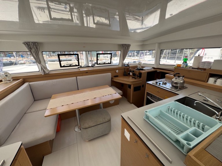 Boat rental Excess Excess 11 in Palma de Mallorca on Samboat