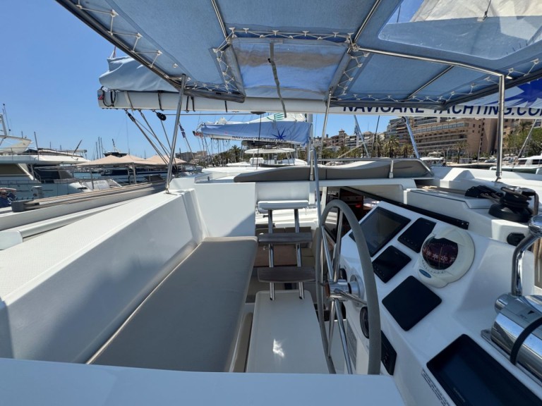 Fountaine Pajot Astrea 42 in Palma de Mallorca on SamBoat