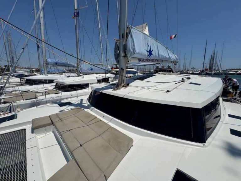 Rent a Fountaine Pajot Astrea 42 Palma de Mallorca