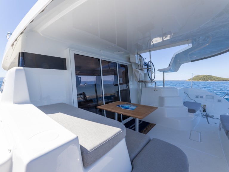 Rent a Lagoon Lagoon 38 Rogoznica