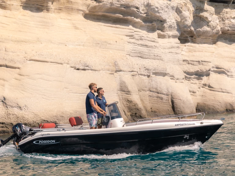 Motorboat rental with or without captain Poseidon Agía Kiriakí