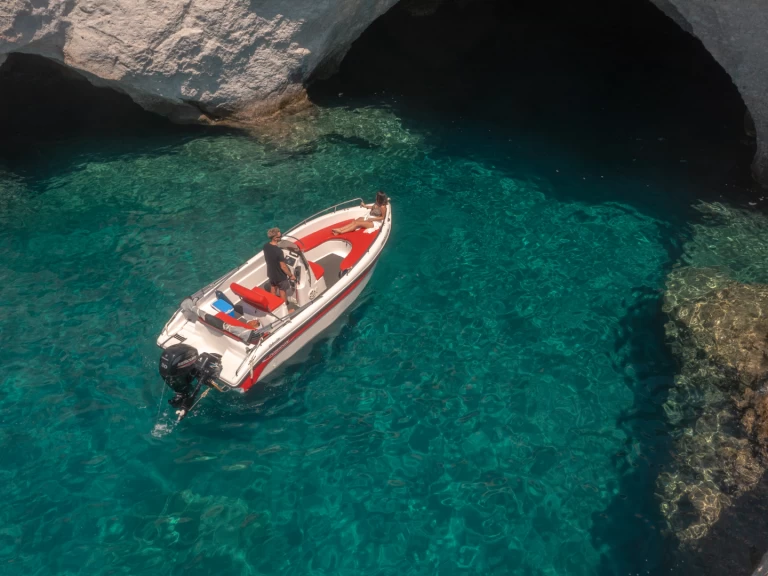 Poseidon BLU WATER 185 charter bareboat or captained in  Mílos