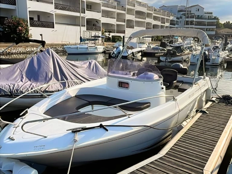 Motorboat rental in Saint-Cyprien - B2 Marine Cap Ferret 650 Open